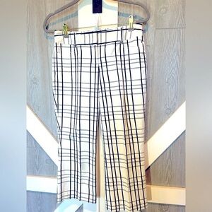 Bag292. Express Design Studio black& white checked crop pants Sz2,R9,Ins22